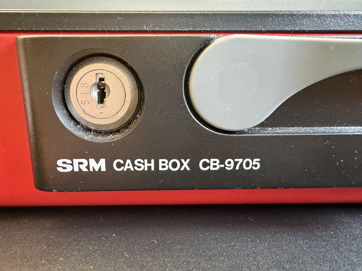 Registratore di cassa: SRM Geldkassette CB-9705 mit Schloss – Usato da Luzern venduto da Philucardo 2