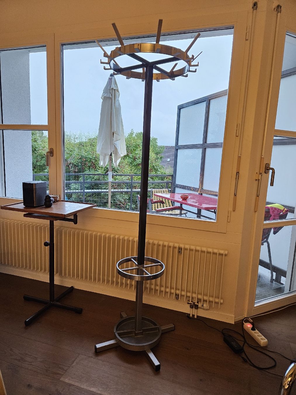 Guardaroba: EDAK Garderobe mit Schirmständer – Usato da Zürich venduto da Affentrangers 2