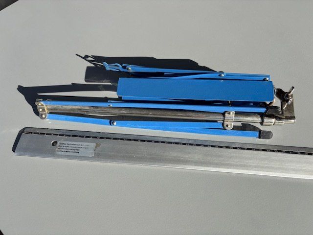 Supports pour instruments & partitions: Notenständer – D'occasion à Zug par NorgeNorgeNorge 2