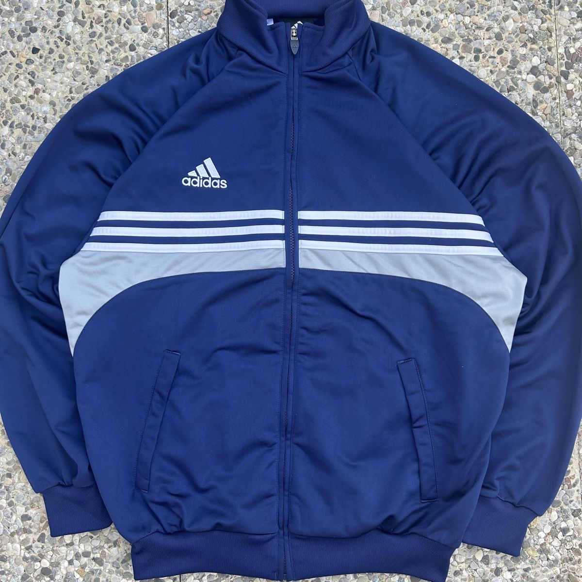 Adidas Giacche: Vintage Adidas Blue Track Jacket – Usato da brent venduto da fukusapes 2