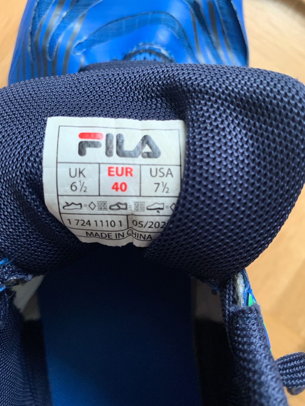 Fila Scarpe da uomo: Hallenschuhe Fila, Grösse 40 – Usato da Adliswil venduto da Baski7 3