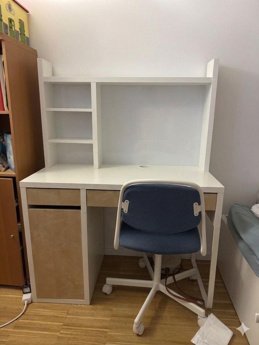 Ikea Scrivanie: IKEA MICKE Kinderschreibtisch Weiss – Usato da Zürich venduto da chi_m6tp