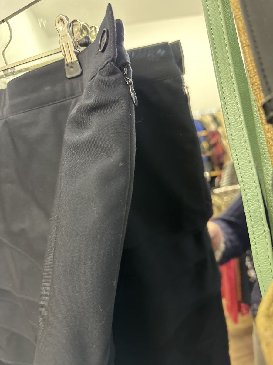 Akris Gonne: Akris Rock – Usato da Olten venduto da AtelierSecondhand23 2