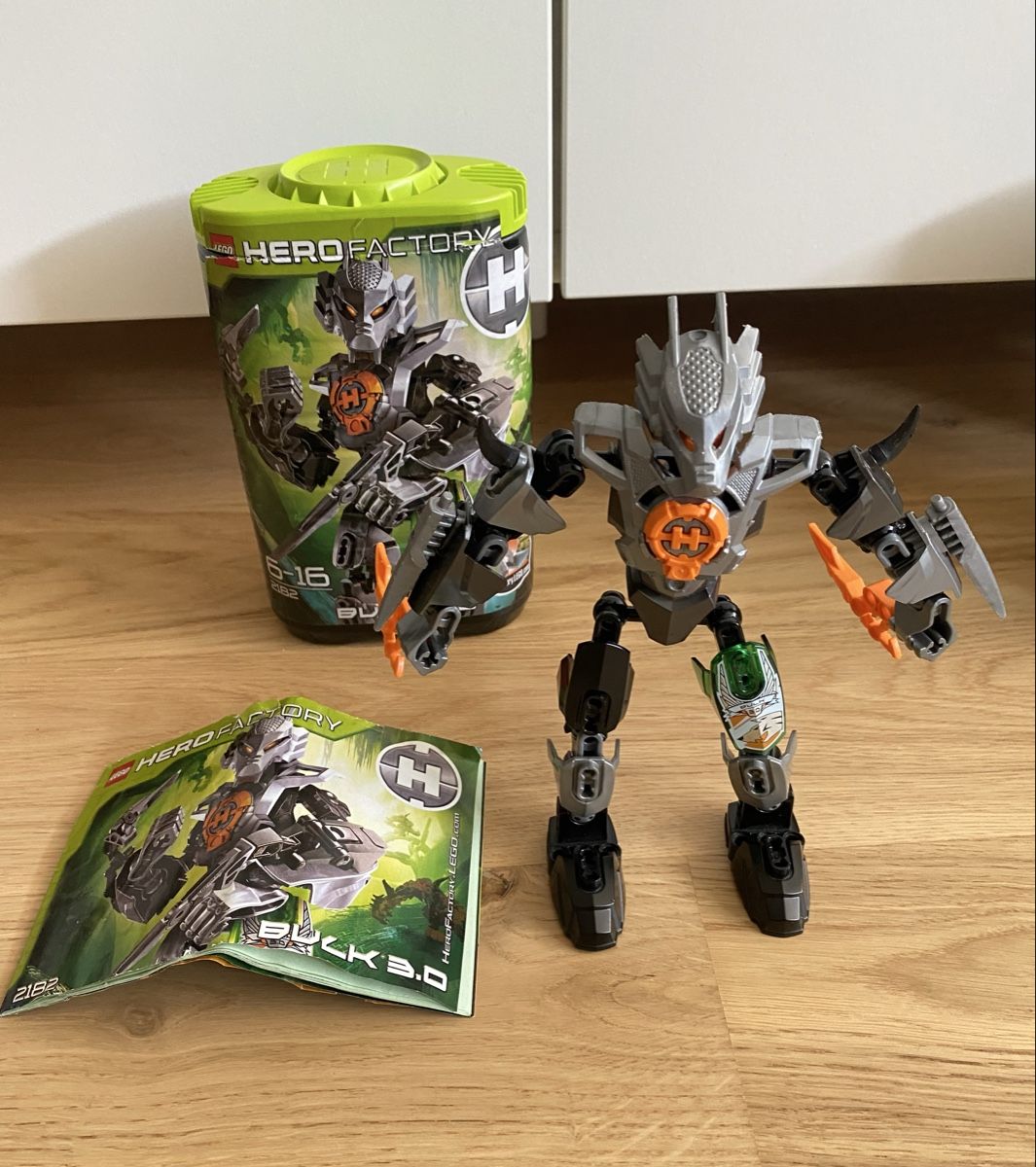 Lego Kit di costruzioni: 4 Lego Hero Factory Figuren mit Box – Usato da Muri (AG) venduto da finduso 1