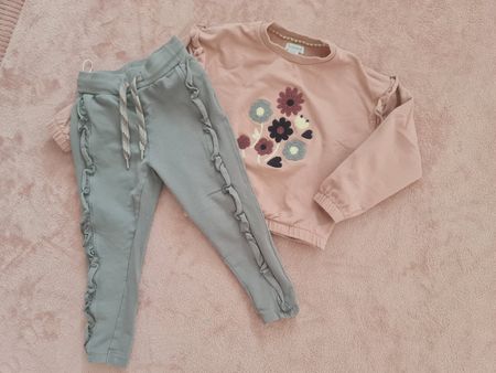 Kleidungspaket Mädchen 9 Teile Grösse 86/92