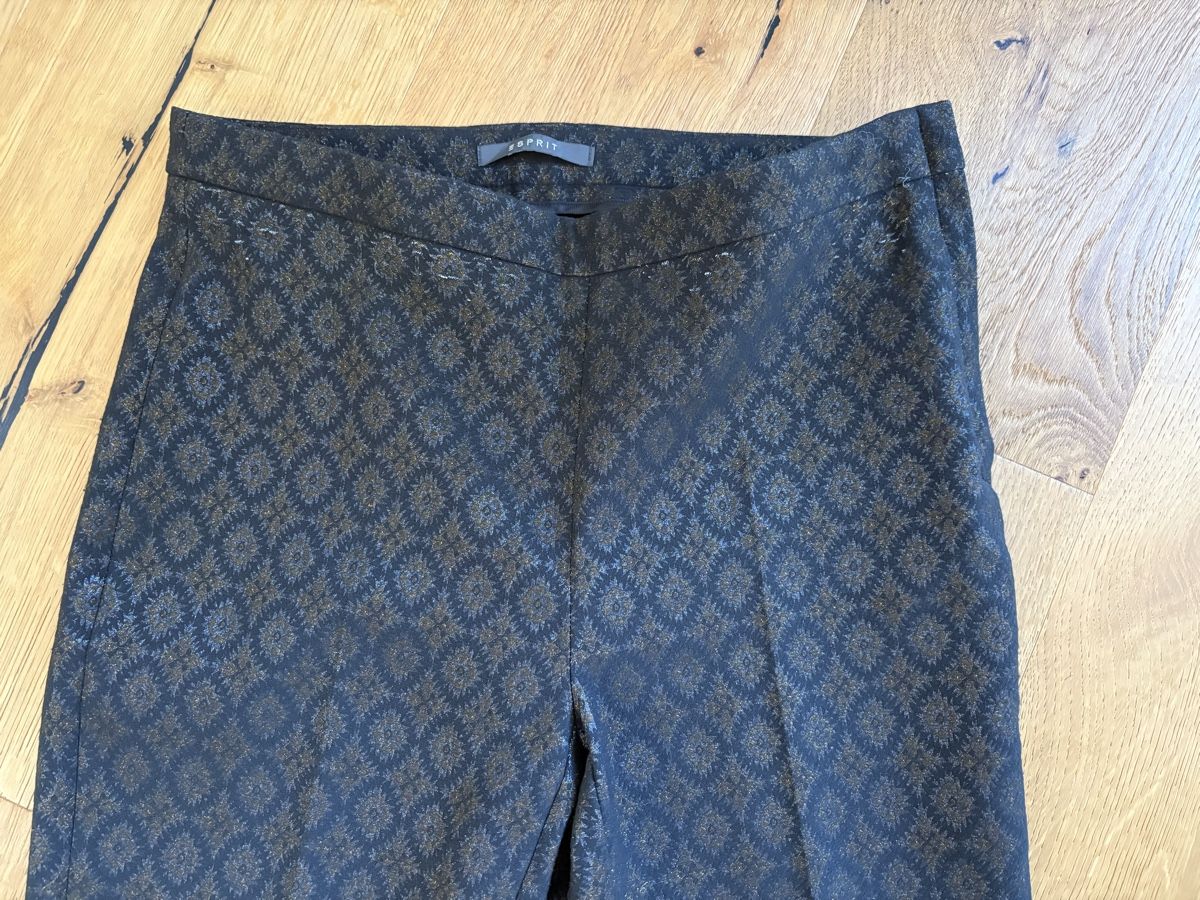 Esprit Pantaloni: Hose von Esprit – Usato da Luchsingen venduto da NEgli01 1
