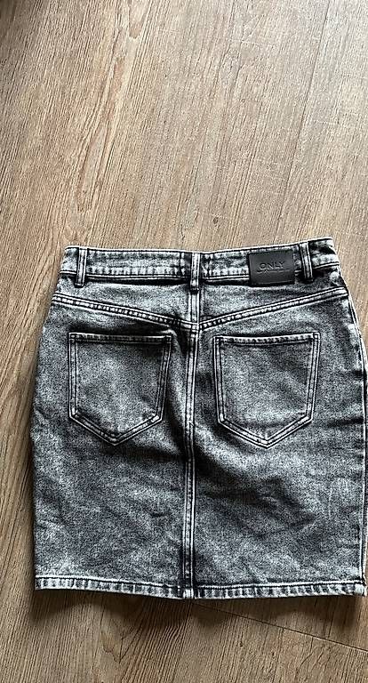 Only Gonne: Jeansrock Only 38 – Usato da Sursee venduto da leni.leni 1