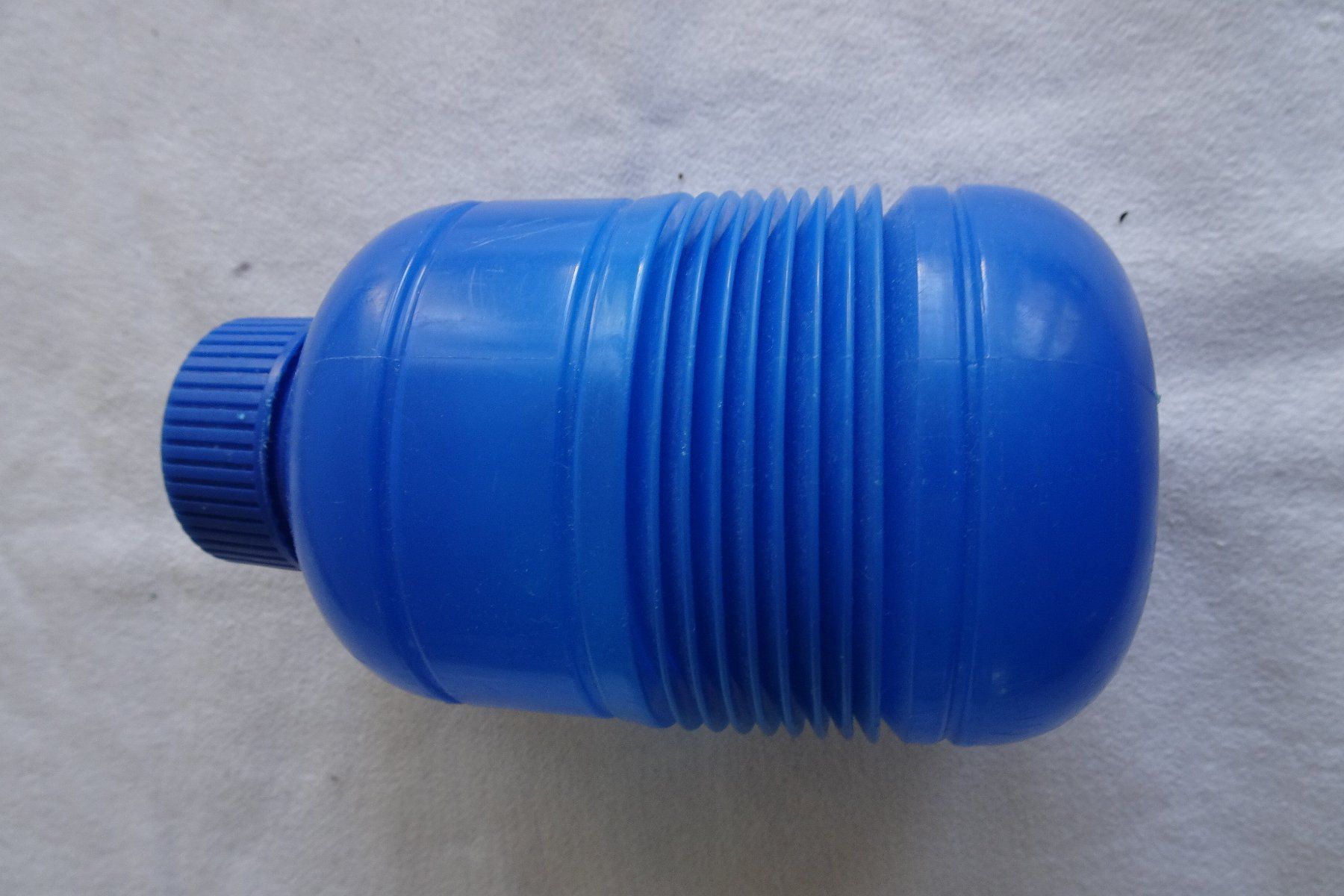 Borracce & Thermos: faltbare Trinkflasche blau – Usato da Strengelbach venduto da schmetterling20 2