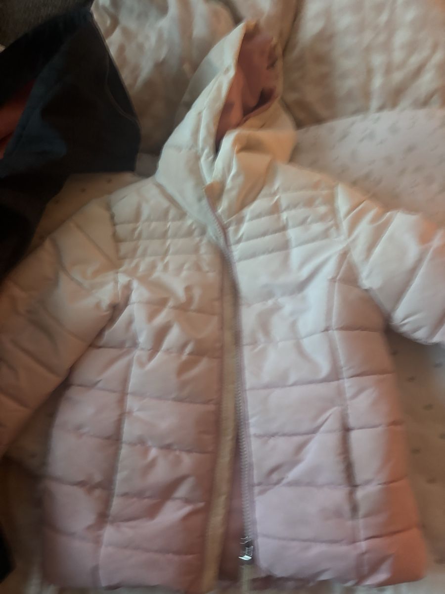 Jacken & Mäntel: Veste fille 128/134 – Gebraucht aus Neuchâtel von Pandialfen 2