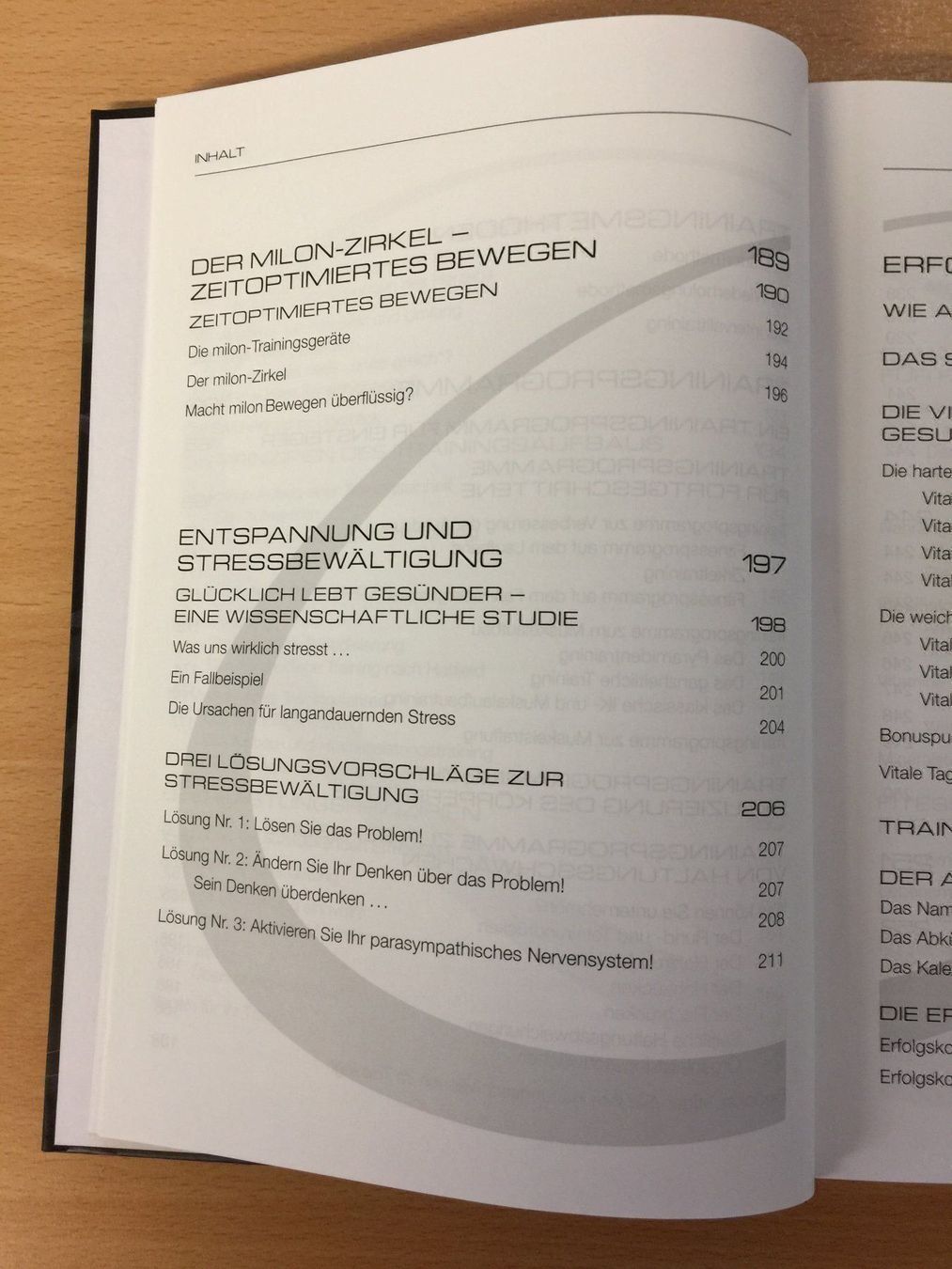 Bücher: Erfolgreich trainieren – Gebraucht aus Glattfelden von cybermaxx 7