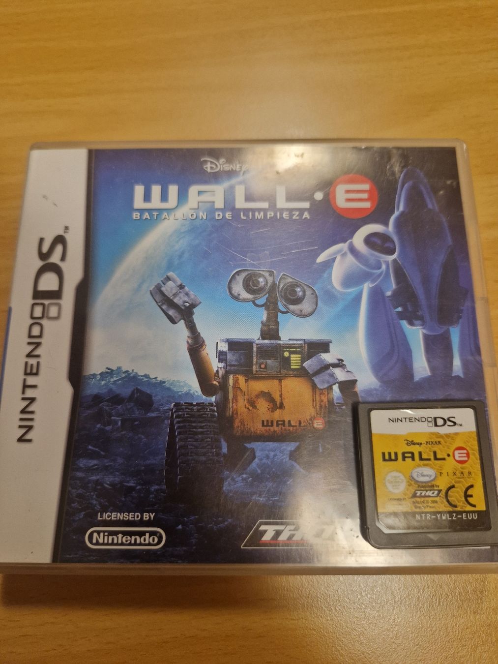 Nintendo Giochi: Jeu Nintendo DS Wall-E : Bataillon de Nettoyage – Usato da Geneve venduto da yushkoya