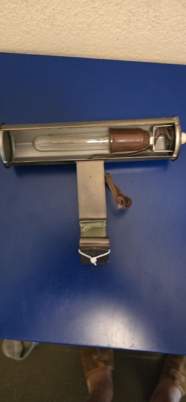 Lampade: Vintage Klemmleuchte,  Alte Bilderlampe  Messing – Usato da Basel venduto da Jcva