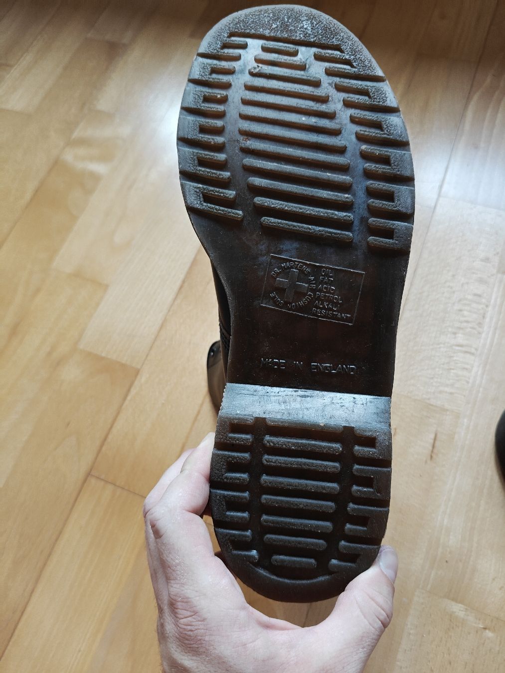 Dr. Martens Herrenschuhe: Dr. Martens 1460 Made in England Gr. 45 – Gebraucht aus Basel von Baze93 3