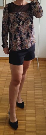 Schicke Bluse mit Paisley Muster, Gr. S  neu