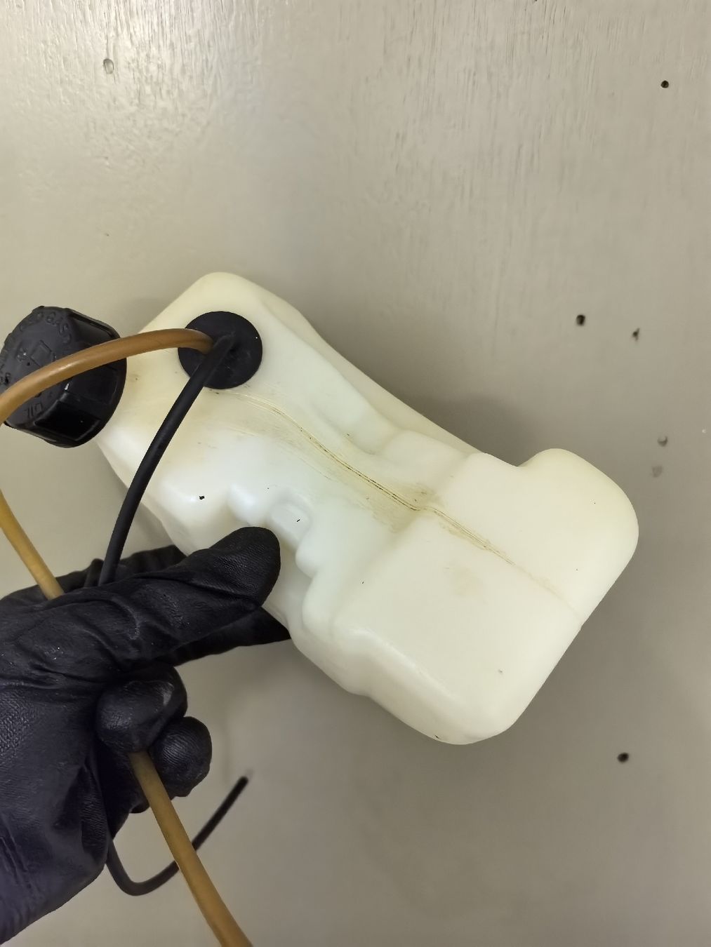 Accessori per altri veicoli: FG Benzintank (Modellbau)  – Usato da winterthur venduto da Cmpbike