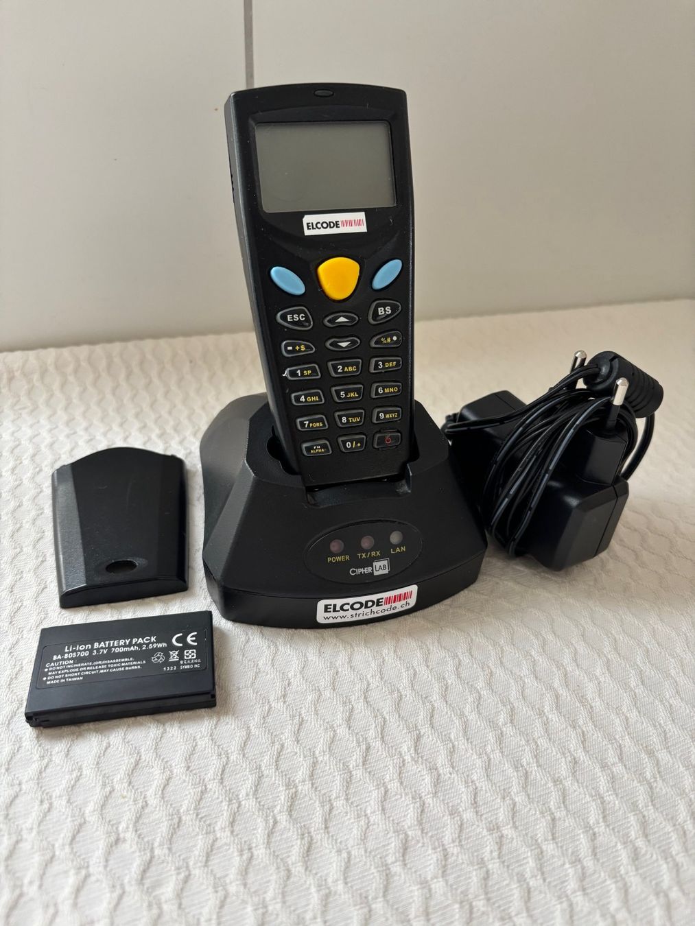 Scanner: Mobiler Barcodescanner Elcode 8001 Terminal - C – Usato da Einigen venduto da Medicom-Pharma