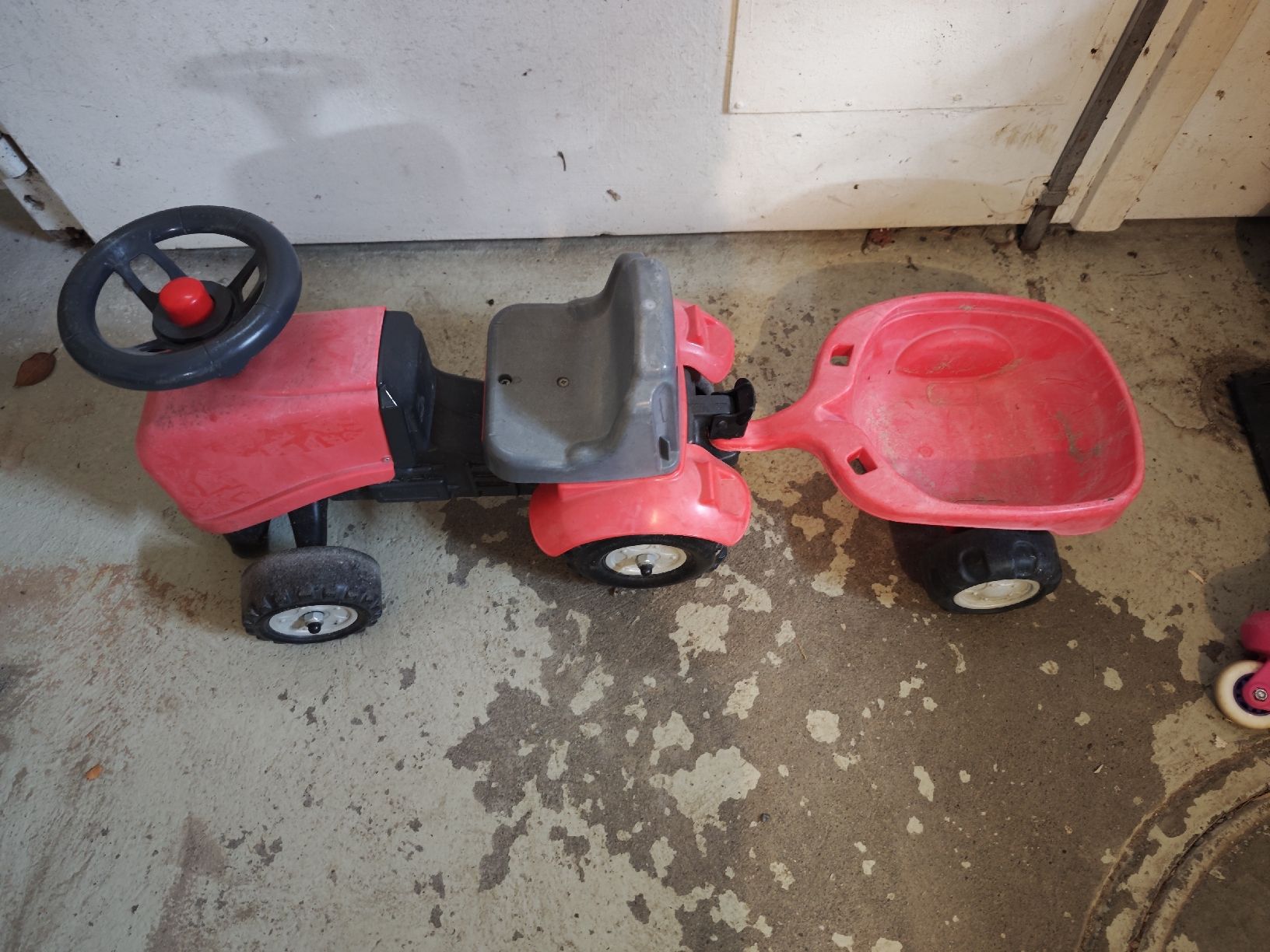Véhicules pour enfants: Kinder Rutsch Traktor – D'occasion à Hunzenschwil par Nidecker5 2