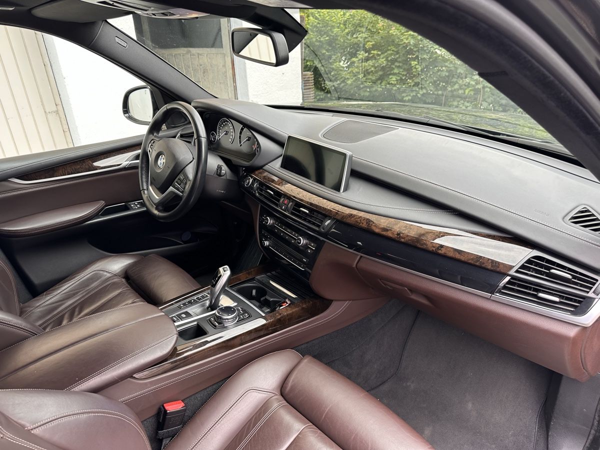 BMW Automobili: BMW X5 3.0 Diesel – Usato da Gretzenbach venduto da Space2 2