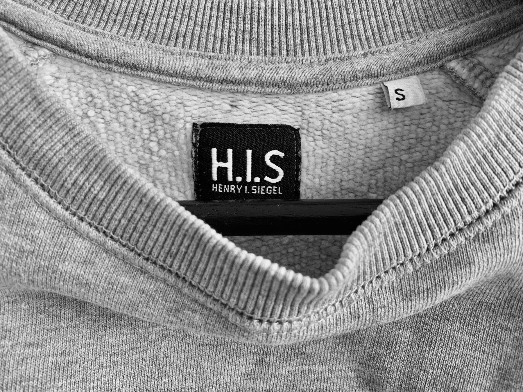 Maglioni & Felpe: Cooles graues Sweatshirt von H.I.S. – Usato da Bern venduto da Fraeuleinhonig 2