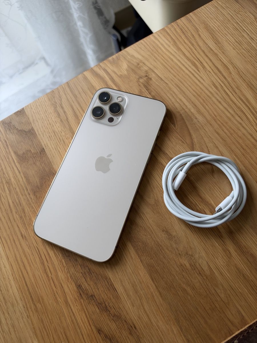 Apple Handys / Smartphones: iPhone 12 Pro Max 256GB – Gebraucht aus Baden von ndo_t7nz 1