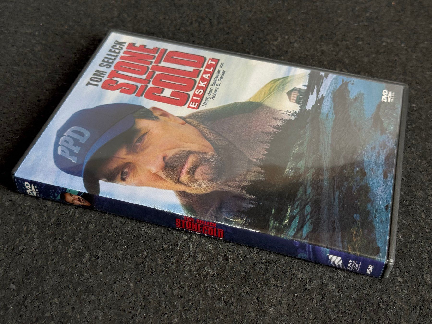 Alle DVDs: Stone Cold "Eiskalt" DVD DE/EN/FR mit Tom Selleck – Gebraucht aus Fribourg von tschjoly 6