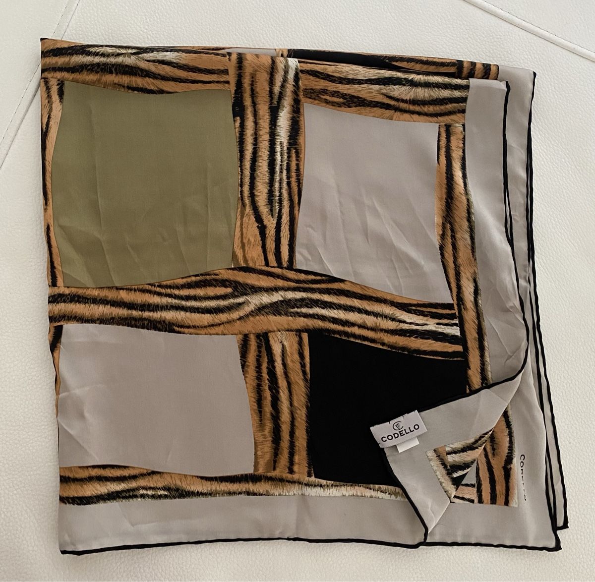 Foulard & Sciarpe: Codello Seiden Foulard 🌸 – Usato da Opfikon venduto da Luis144 4