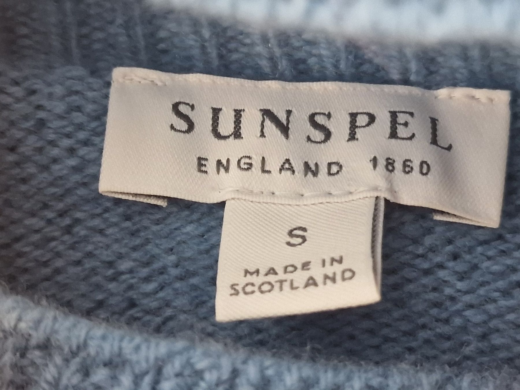 Maglioni & Felpe: Damen Pullover Sunspel hellblau S wolle neuwertig – Nuovo (secondo la descrizione) da Meierskappel venduto da HeartWear 4