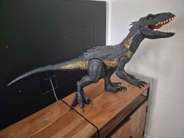 Jurassic World Indoraptor Dinosaurier Figur schwarz