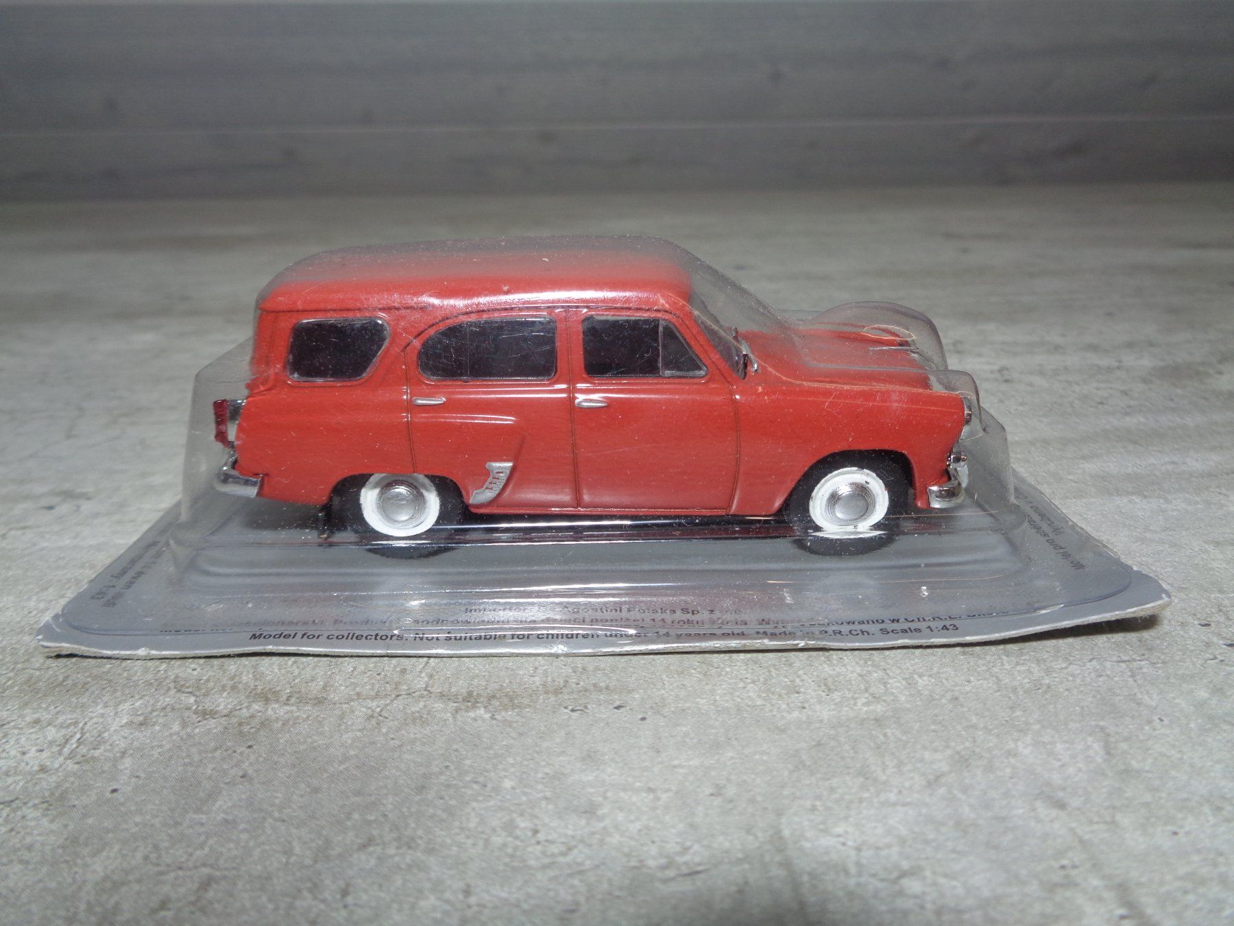 Modellini d'auto: Ist 1:43 Moskwitcz 423N – Nuovo e nell'imballaggio originale da Reconvilier venduto da rallycar 3