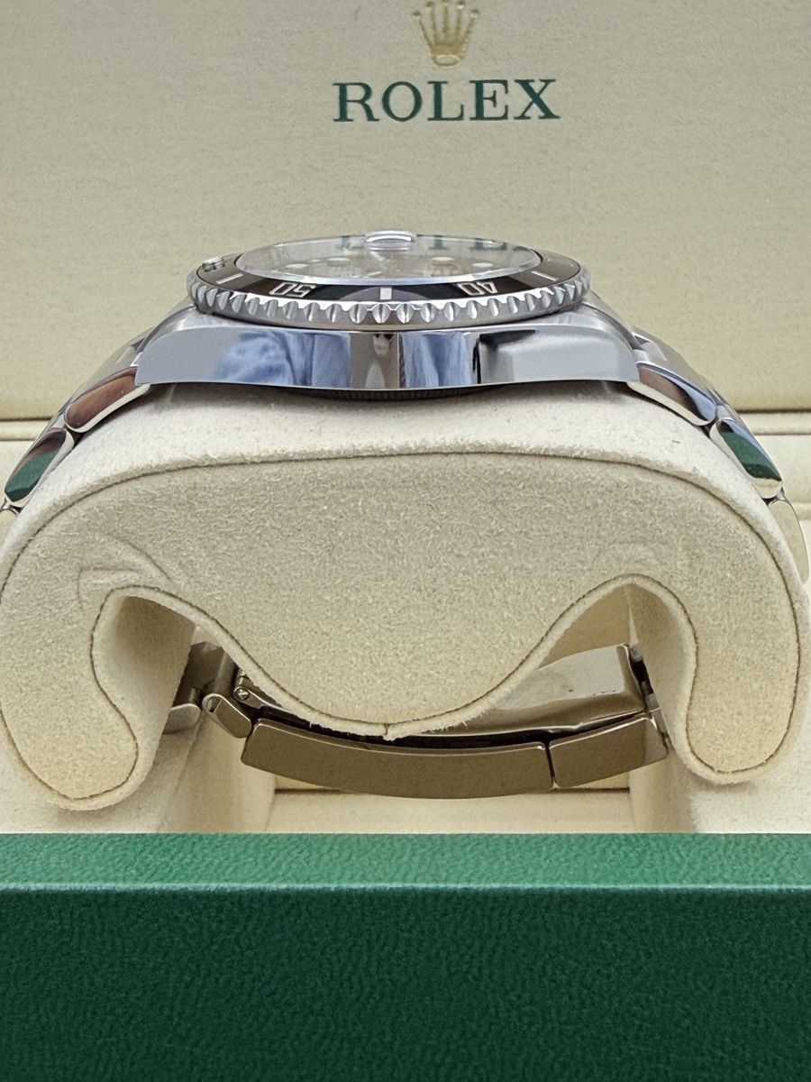 Rolex Orologi: Rolex Submariner 04/2026 Like New Full Set – Nuovo (secondo la descrizione) da Zürich venduto da watchdealer-24 4