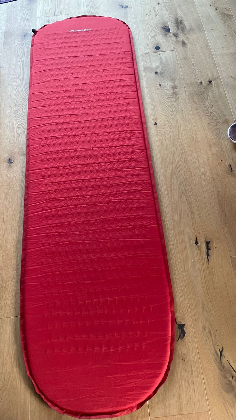 Tapis de sol: Selbstaufblasbare IsoMatte – D'occasion à Wilderswil par bwe_69gc