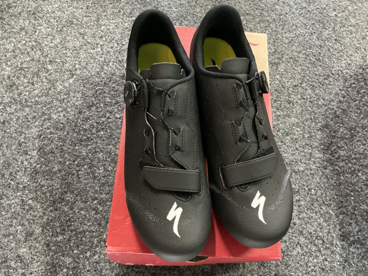 Specialized Scarpe da uomo: Specialized torch 1.0 taille 46 – Nuovo e nell'imballaggio originale da Borex venduto da b-cycle
