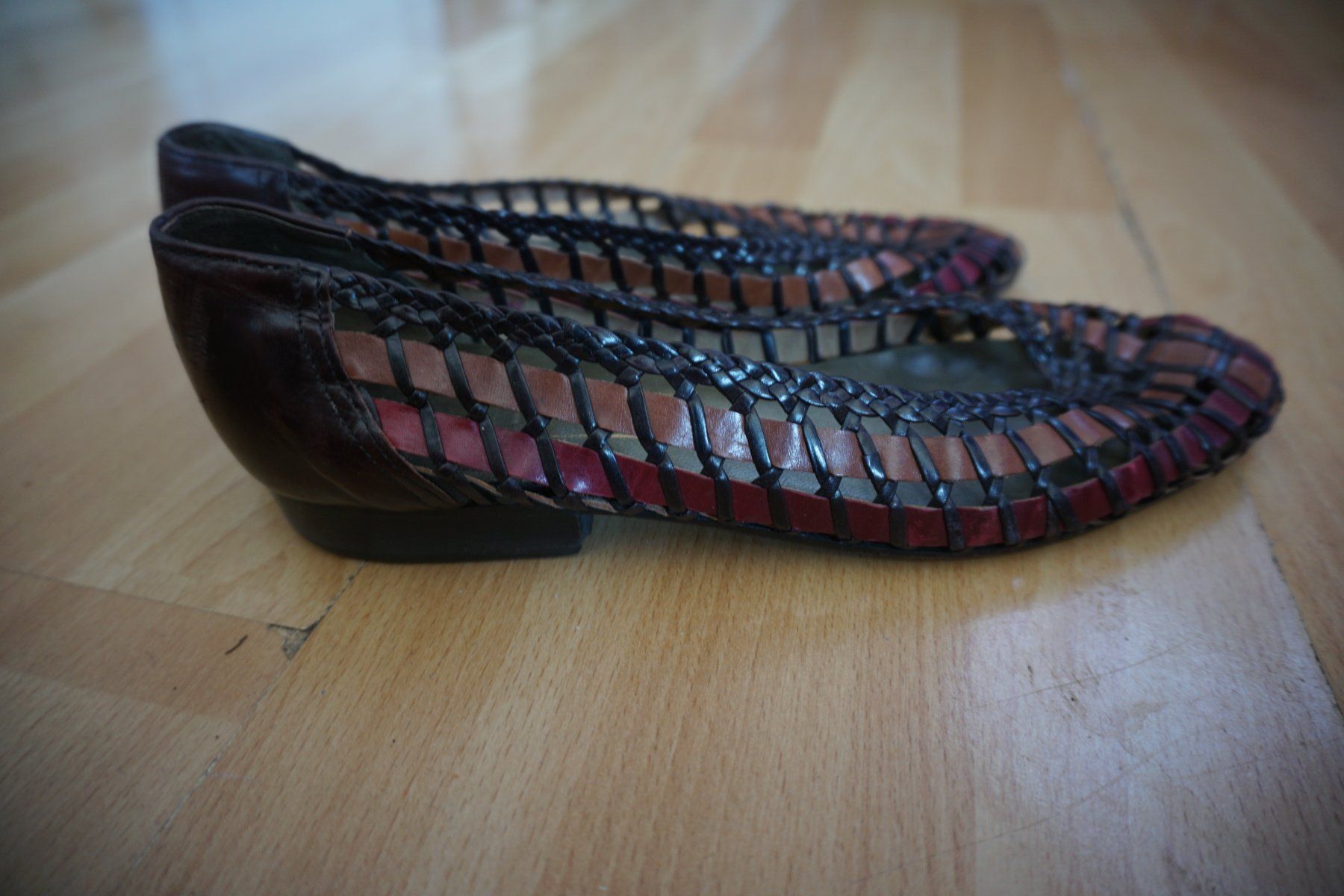 Scarpe da donna: Braune Flecht-Ballerinas Gr. 38,5 – Usato da Zürich venduto da einalemjena 2