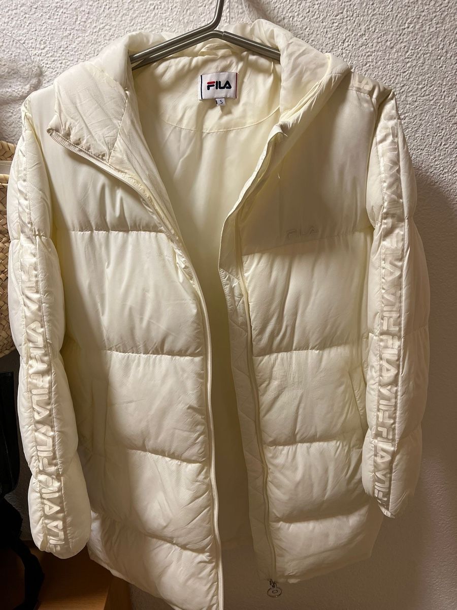 Fila Giacche: Fila Jacke Beige Grösse S – Nuovo (secondo la descrizione) da Glattbrugg venduto da Allerlei2