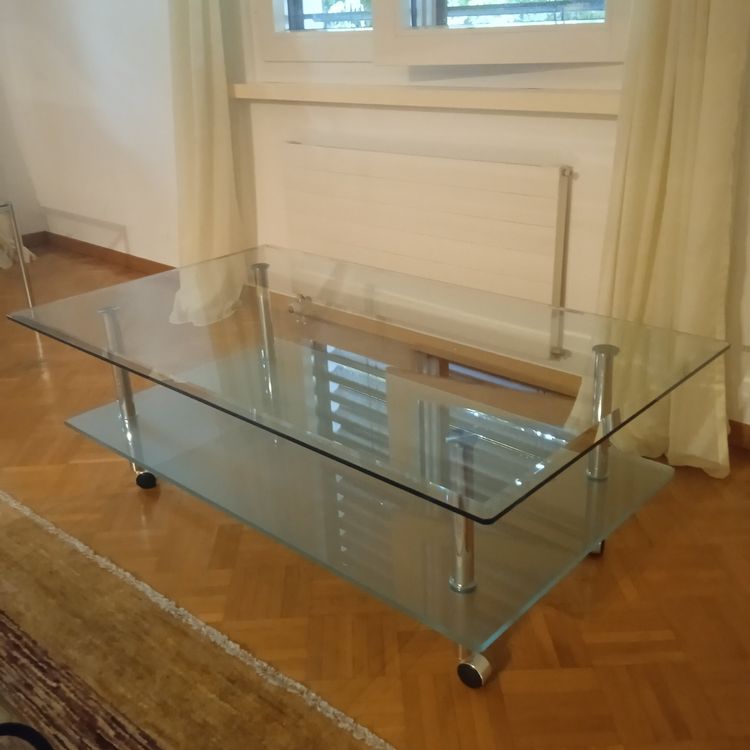 Hochwertiger Glastisch auf Rollen Designerstück 70x120 cm Kaufen auf