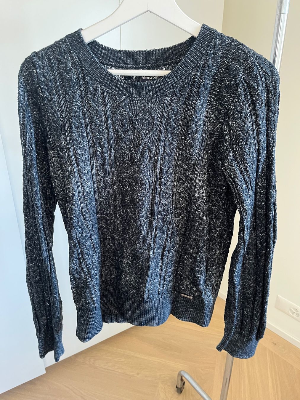 Abercrombie Pullover & Sweatshirts: Strickpullover von Abercrombie & Fitch, Grösse M – Gebraucht aus Zürich von Estelle_C