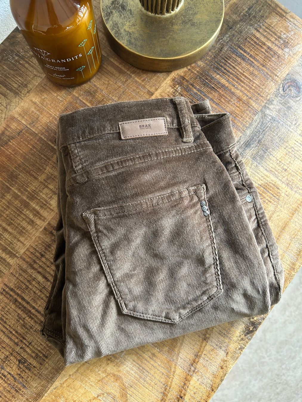 Brax Pantaloni: Brax Feel Good Cord Hose - Gr. 36 – Usato da Illnau venduto da Monkky