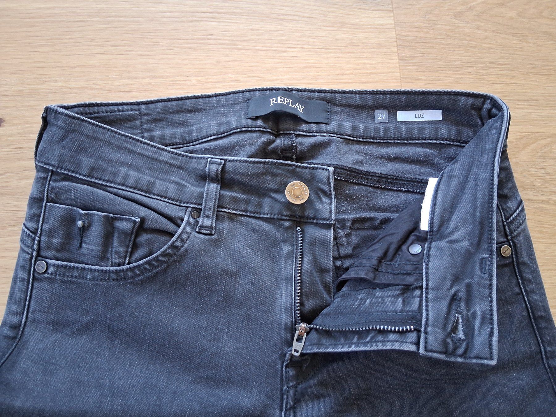 Replay Jeans: Replay Luz Jeans 27 – Usato da Lengnau AG venduto da Nathi88 2