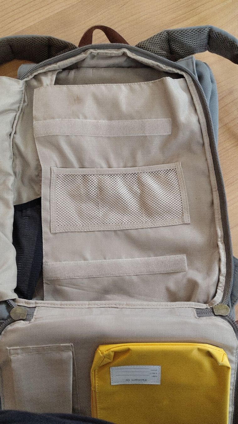 Zaini: Rucksack grau Rollverschluss Lederriemen – Usato da Hinwil venduto da reanaegeli 5