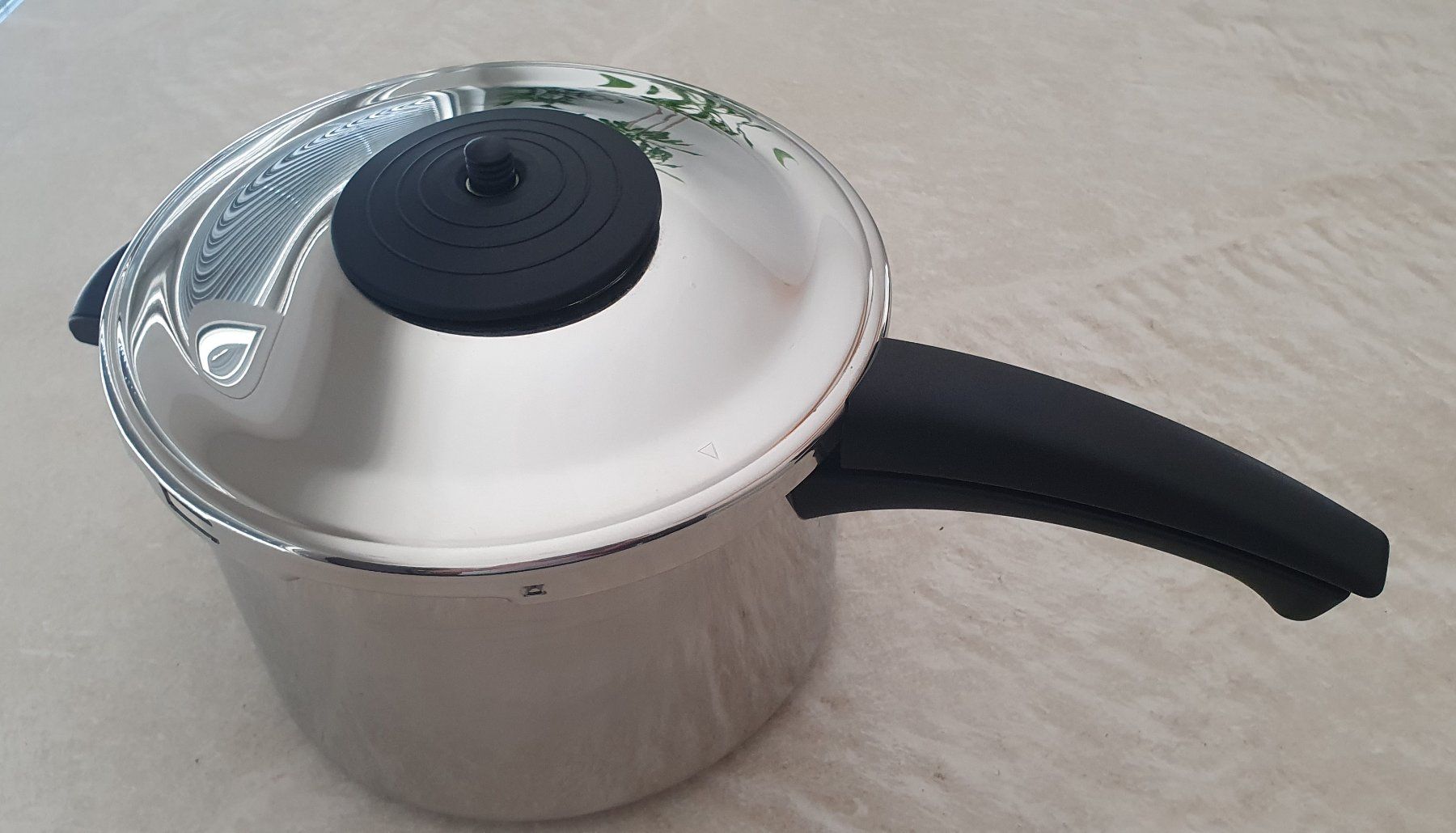 Pentole: Duromatic Kuhn Rikon 5 l. 22 cm – Usato da Neyruz FR venduto da Askoy 1