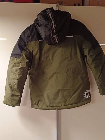 C&A Giacche: Winterjacke Gr.134 Neu! – Nuovo e nell'imballaggio originale da Oberrieden venduto da Raja011 3