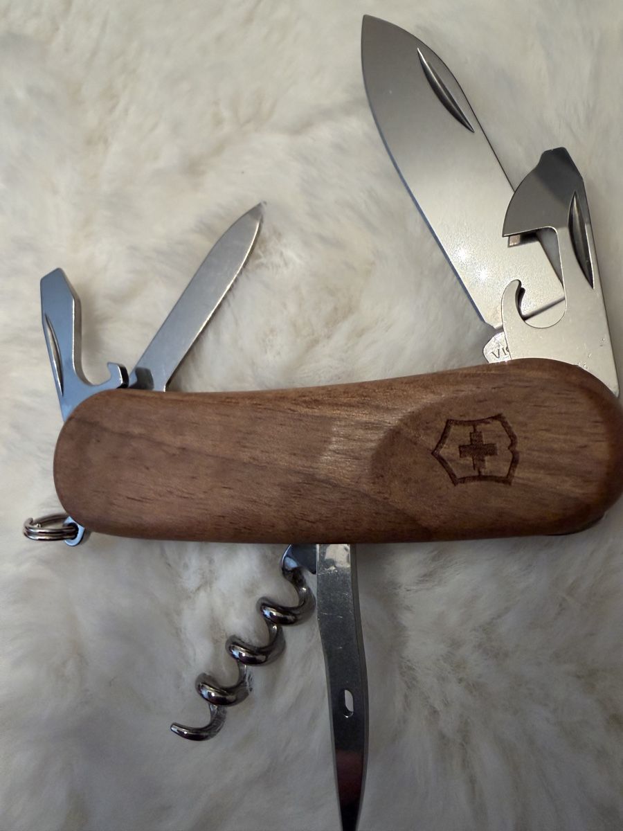 Victorinox Coltelli tascabile: Neues Sackmesser Evolution 10 Wood! – Nuovo e nell'imballaggio originale da Zug venduto da specki5 3