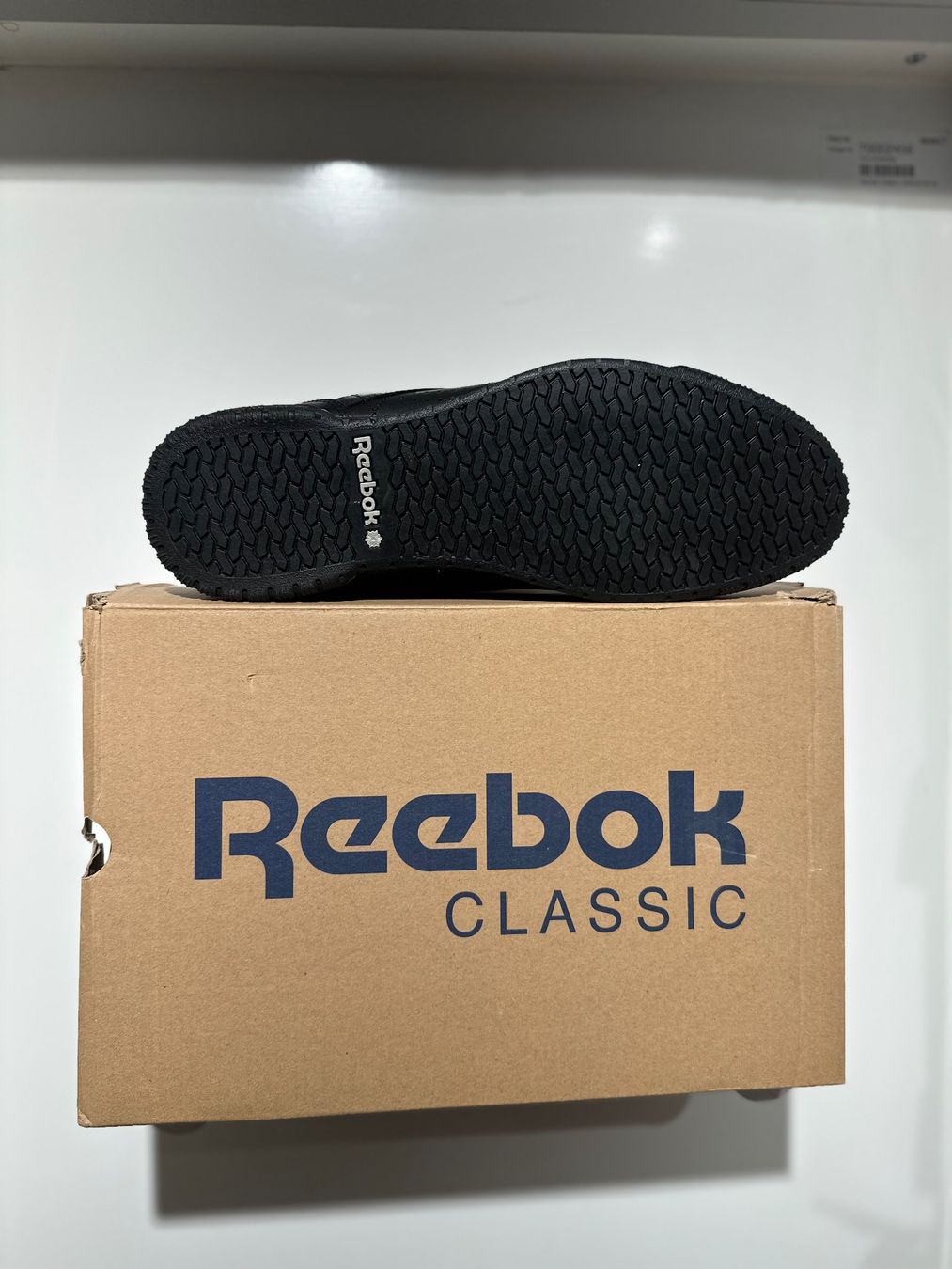 Reebok Scarpe da uomo: REEBOK     GRÖSSE 45.5      INNENSOHLE  30  CM – Nuovo e nell'imballaggio originale da Zürich venduto da LIQUIDATOR.CP 1