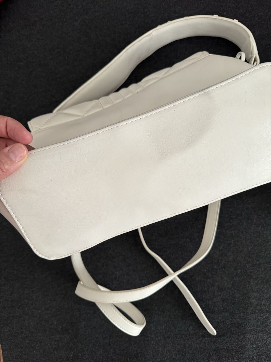 Valentino Borse da donna: Sac Valentino – Usato da Martigny venduto da ber_tdz7 6