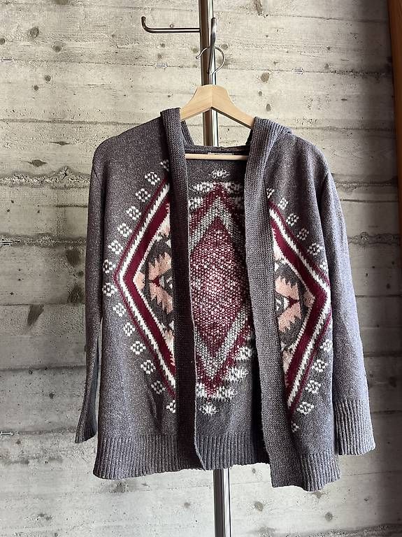 Giacche & Cappotti: cardigan da donna-ragazza – Usato da Gordola venduto da tan_rv2x