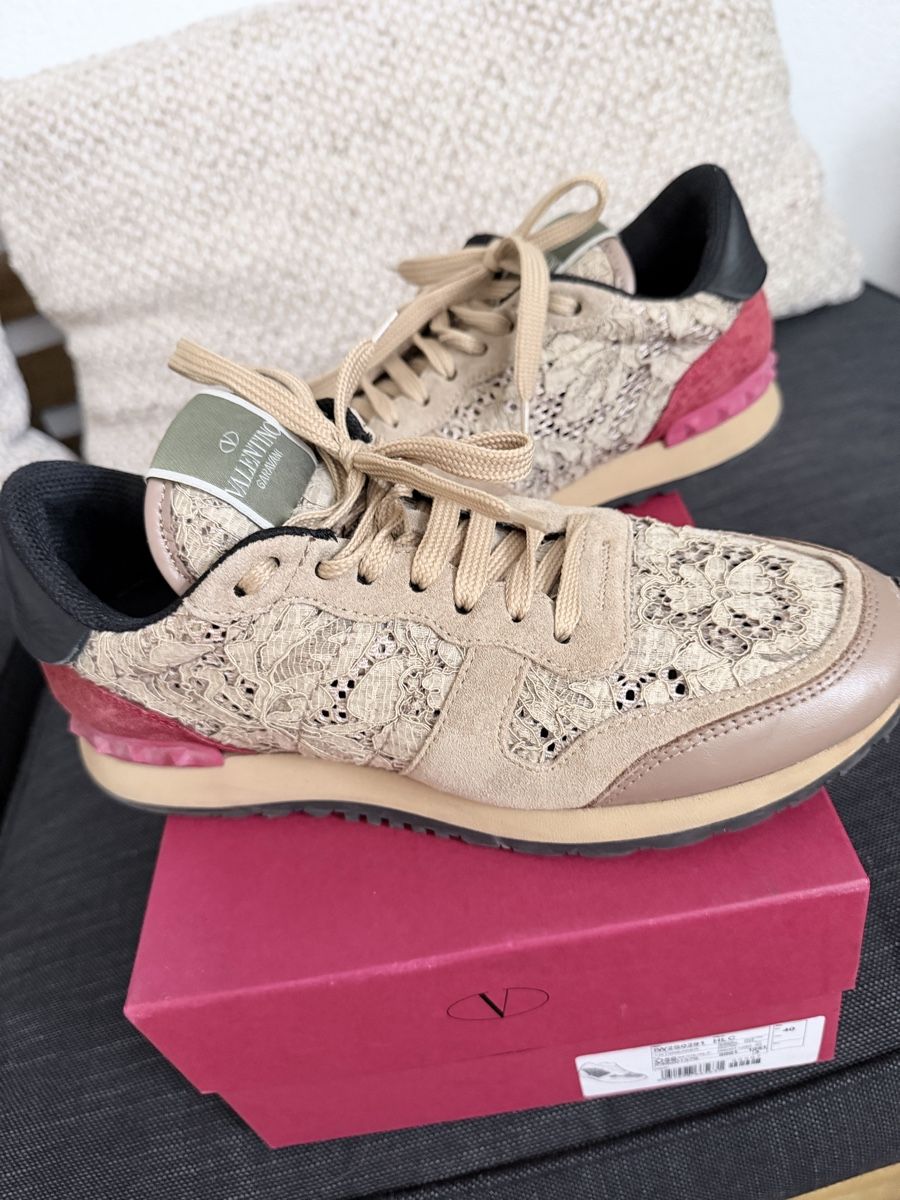 Valentino Scarpe da uomo: Valentino Garavani Baskets Rockrunner Dentelle Taille 40 – Nuovo (secondo la descrizione) da Courgevaux venduto da auxtrouvailles