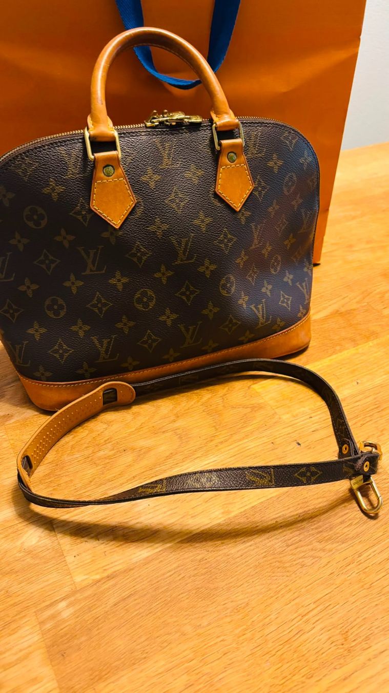 Louis Vuitton Taschen für Damen: Louis Vuitton Alma – Gebraucht aus Kriens von Amsterdam4 1