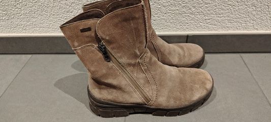 Scarpe da donna: Caprice Winterschuhe Gr. 38 – Usato da Oberhofen AG venduto da iitf2020