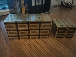 16 Yu-Gi-Oh Tin / Blechboxen (leer)