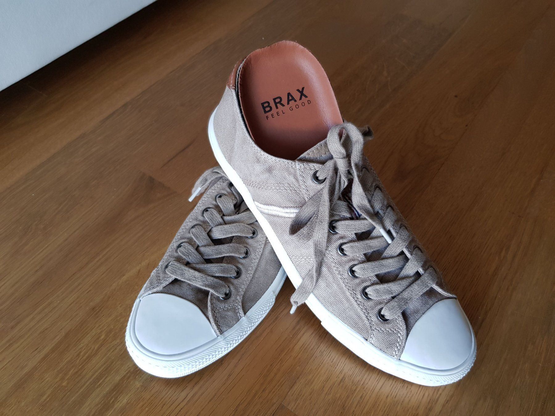 Scarpe da uomo: Brax Canvas Sneakers Gr.42 – Nuovo e nell'imballaggio originale da Reinach AG venduto da innamac 1